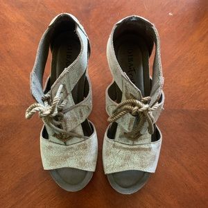 NWT Cream Leather Sandals